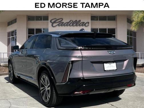 2025 Cadillac LYRIQ V