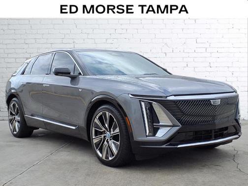 2023 Cadillac LYRIQ V