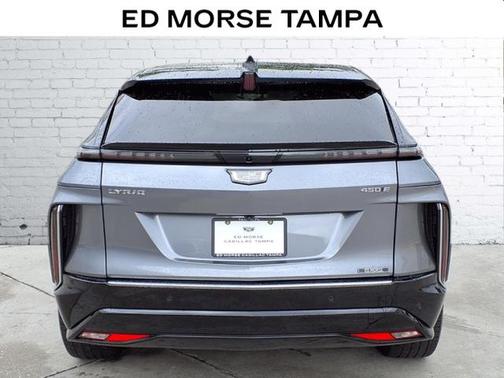 2023 Cadillac LYRIQ V