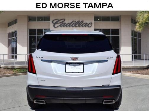 Crystal White Tricoat 2026 Cadillac XT5 Luxury