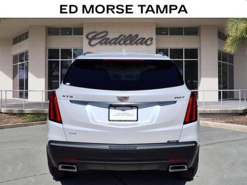 Crystal White Tricoat 2026 Cadillac XT5 Luxury