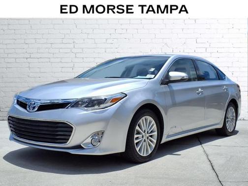 2013 Toyota Avalon Hybrid XLE Touring