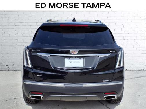 2022 Cadillac XT5 Sport