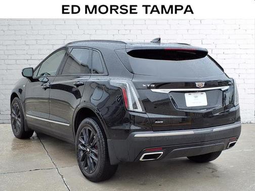 2022 Cadillac XT5 Sport