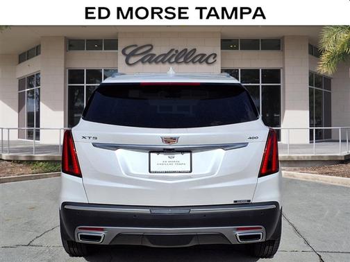 Crystal White Tricoat 2026 Cadillac XT5 Premium Luxury