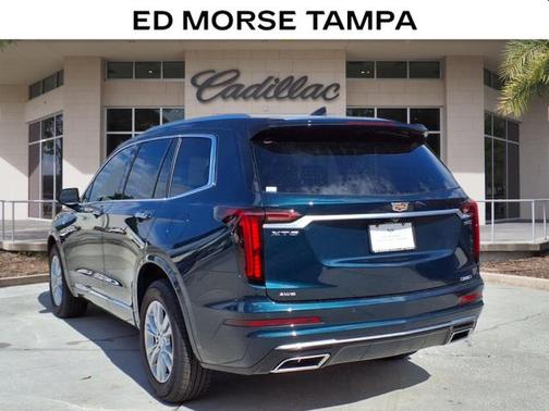 2025 Cadillac XT6 Luxury AWD