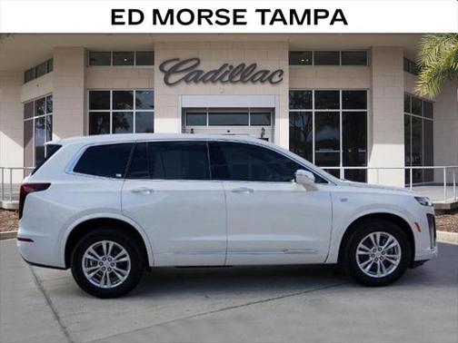 2025 Cadillac XT6 Luxury FWD