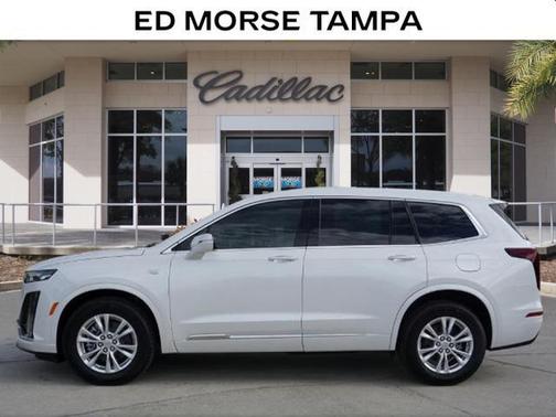 2025 Cadillac XT6 Luxury FWD