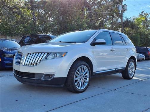 2013 Lincoln MKX Base