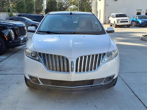 2013 Lincoln MKX Base