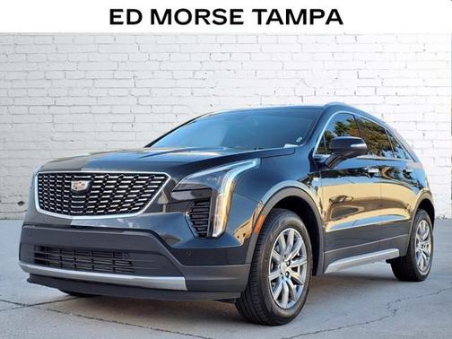 2023 Cadillac XT4 Premium Luxury