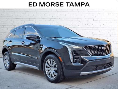 2023 Cadillac XT4 Premium Luxury