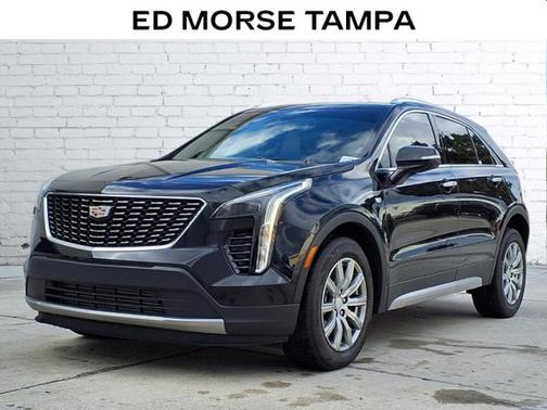 2023 Cadillac XT4 Premium Luxury