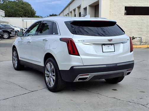 2025 Cadillac XT5 Premium Luxury