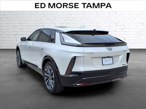 Crystal White Tricoat 2024 Cadillac LYRIQ V