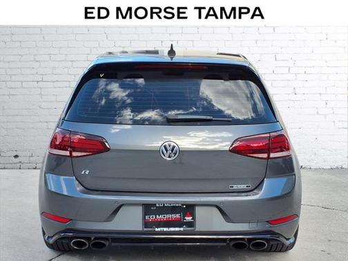 2018 Volkswagen Golf R 2.0T DSG