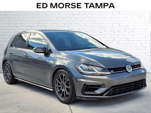 2018 Volkswagen Golf R 2.0T DSG