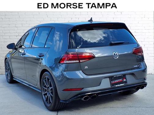 2018 Volkswagen Golf R 2.0T DSG