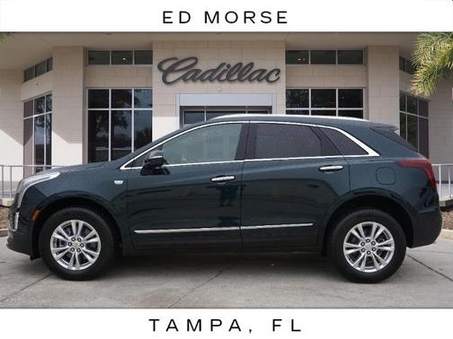 Emerald Lake Metallic 2026 Cadillac XT5 Luxury