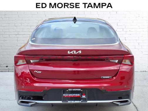 2022 Kia K5 EX
