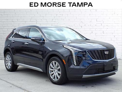 2023 Cadillac XT4 Premium Luxury