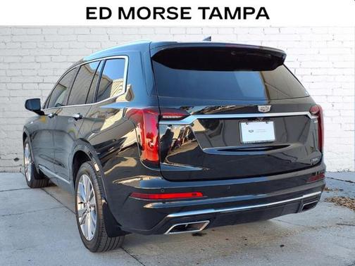 2024 Cadillac XT6 Premium Luxury FWD