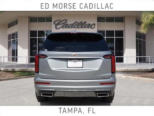 2025 Cadillac XT6 Luxury FWD
