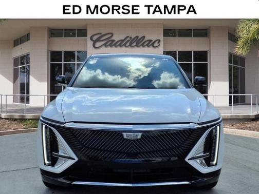 2025 Cadillac LYRIQ V