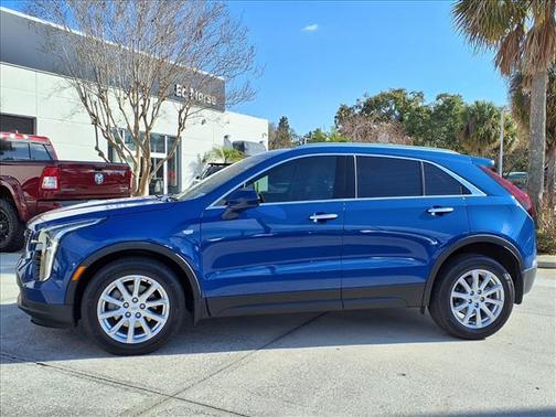 2023 Cadillac XT4 Luxury