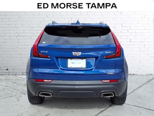 2023 Cadillac XT4 Luxury