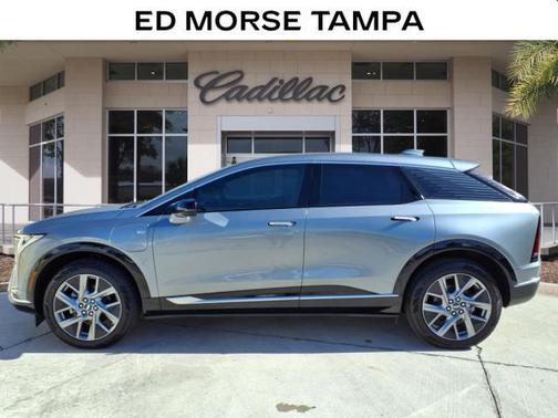 2025 Cadillac OPTIQ Luxury 1 AWD