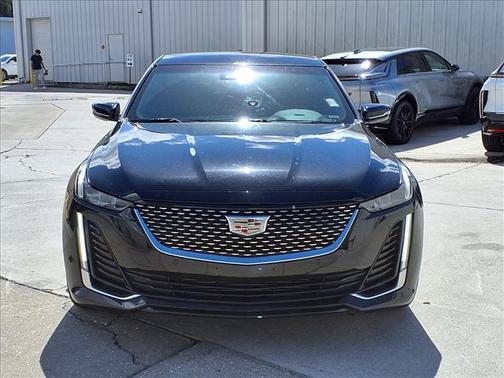 2022 Cadillac CT5 Premium Luxury
