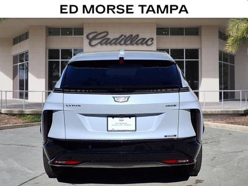 Vibrant White Tricoat 2026 Cadillac LYRIQ V