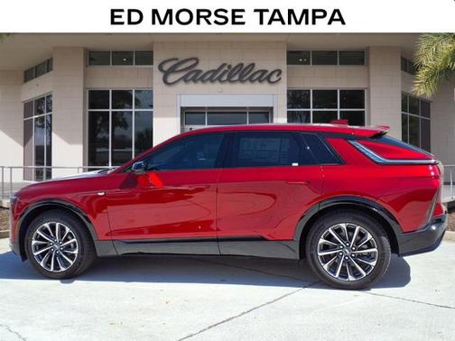 2026 Cadillac LYRIQ V