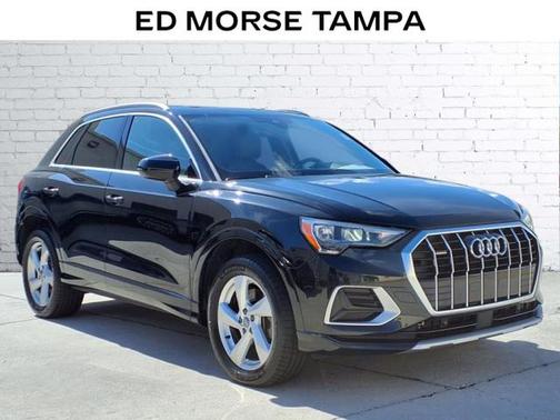 2020 Audi Q3 Premium quattro