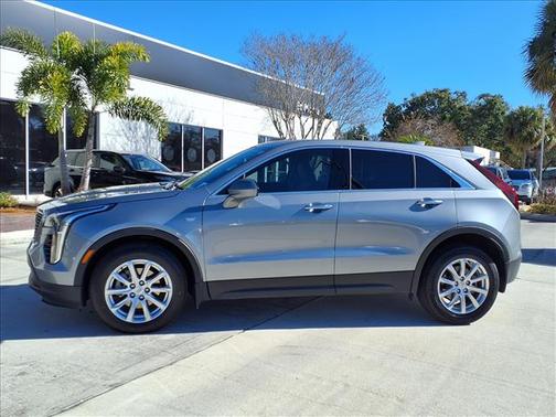 2023 Cadillac XT4 Luxury