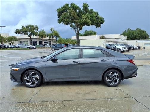 2025 Hyundai ELANTRA Sport