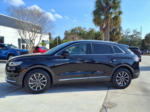 2022 Lincoln Nautilus Standard