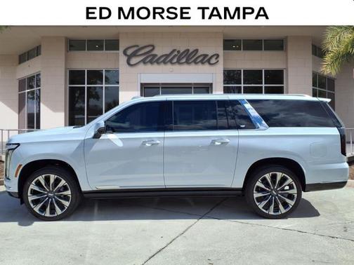 2026 Cadillac Escalade ESV Luxury