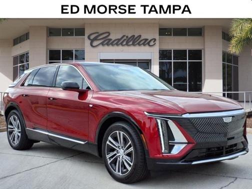 2025 Cadillac LYRIQ V