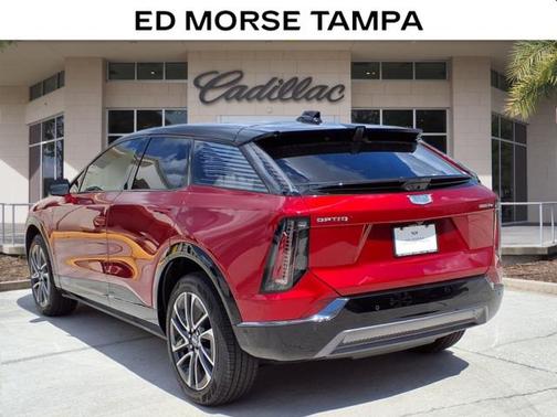 2025 Cadillac OPTIQ Sport 2 AWD