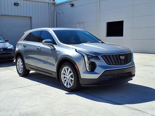 2023 Cadillac XT4 Luxury