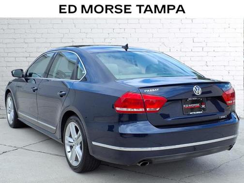 2013 Volkswagen Passat 3.6 SEL Premium