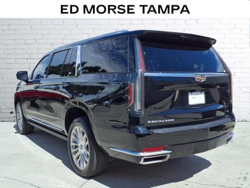 2024 Cadillac Escalade ESV Premium Luxury
