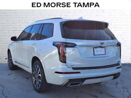 2022 Cadillac XT6 Sport AWD