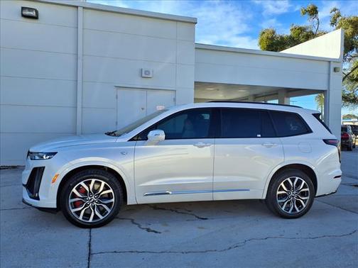 2022 Cadillac XT6 Sport AWD