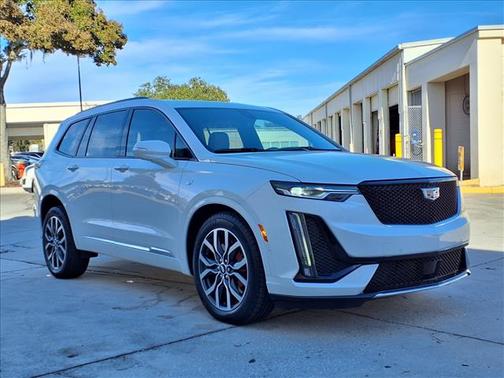 2022 Cadillac XT6 Sport AWD