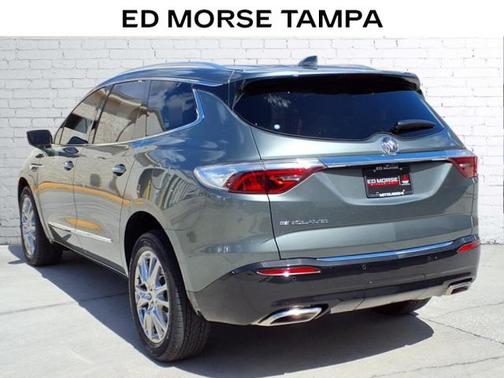 2022 Buick Enclave Premium Group