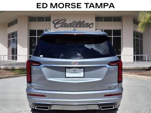 2025 Cadillac XT6 Luxury AWD