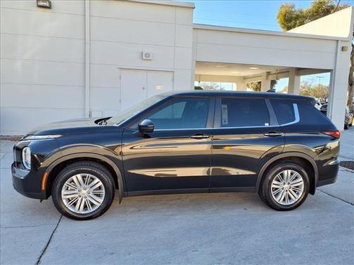 2024 Mitsubishi Outlander ES 2.5 2WD